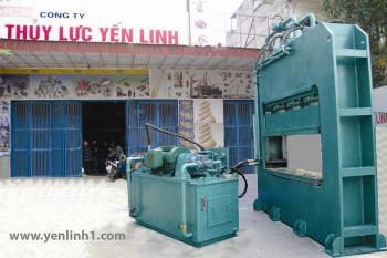 Máy ép 600 Tấn